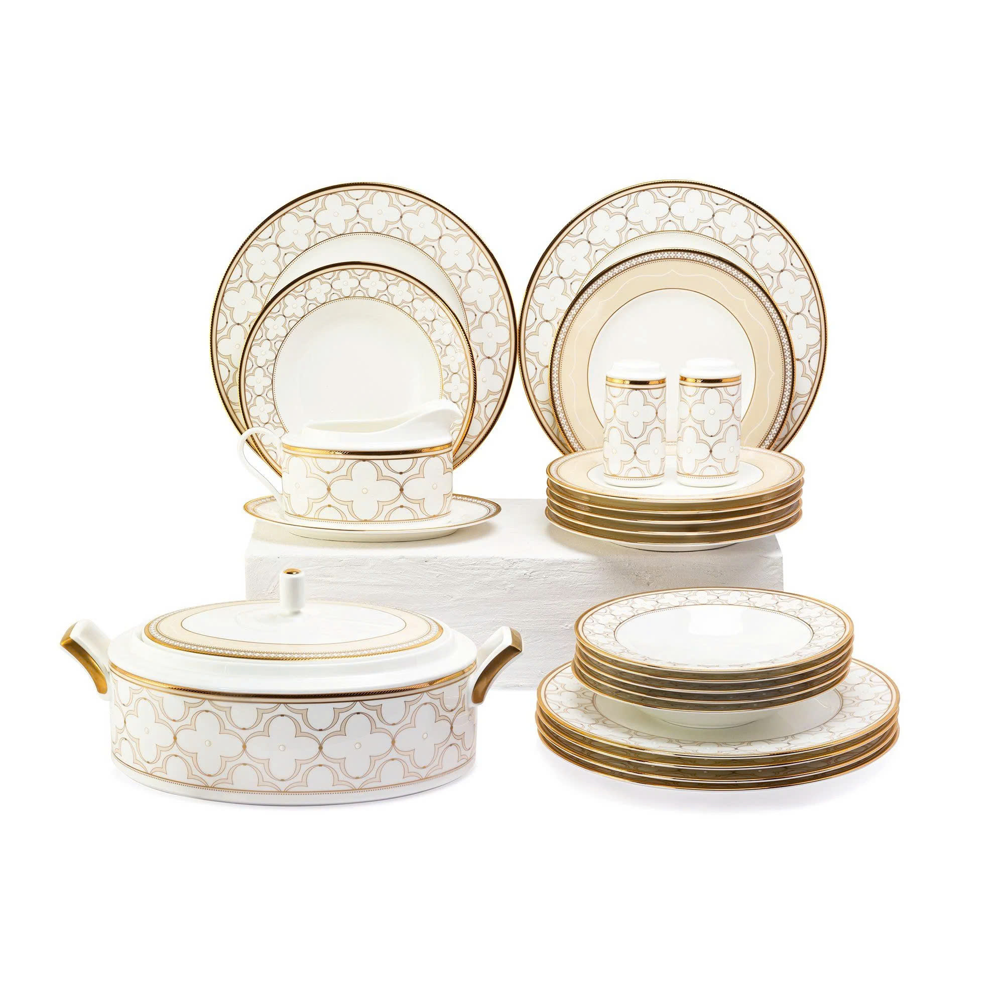 Hinh anh 3: Quy trinh lam gom su Noritake voi nghe nhan ti mi nan khuon va ve tay hoa van dac trung