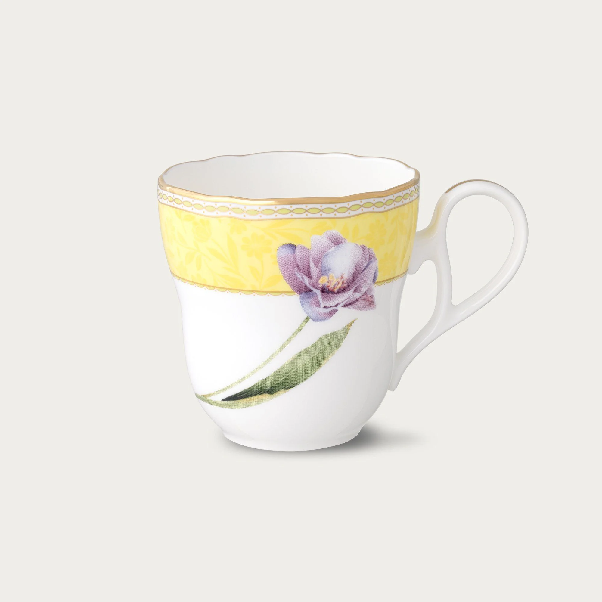 Hinh anh 2: Mot tach tra gom su cao cap Noritake voi thiet ke tinh te, phu hop cho nguoi yeu tra