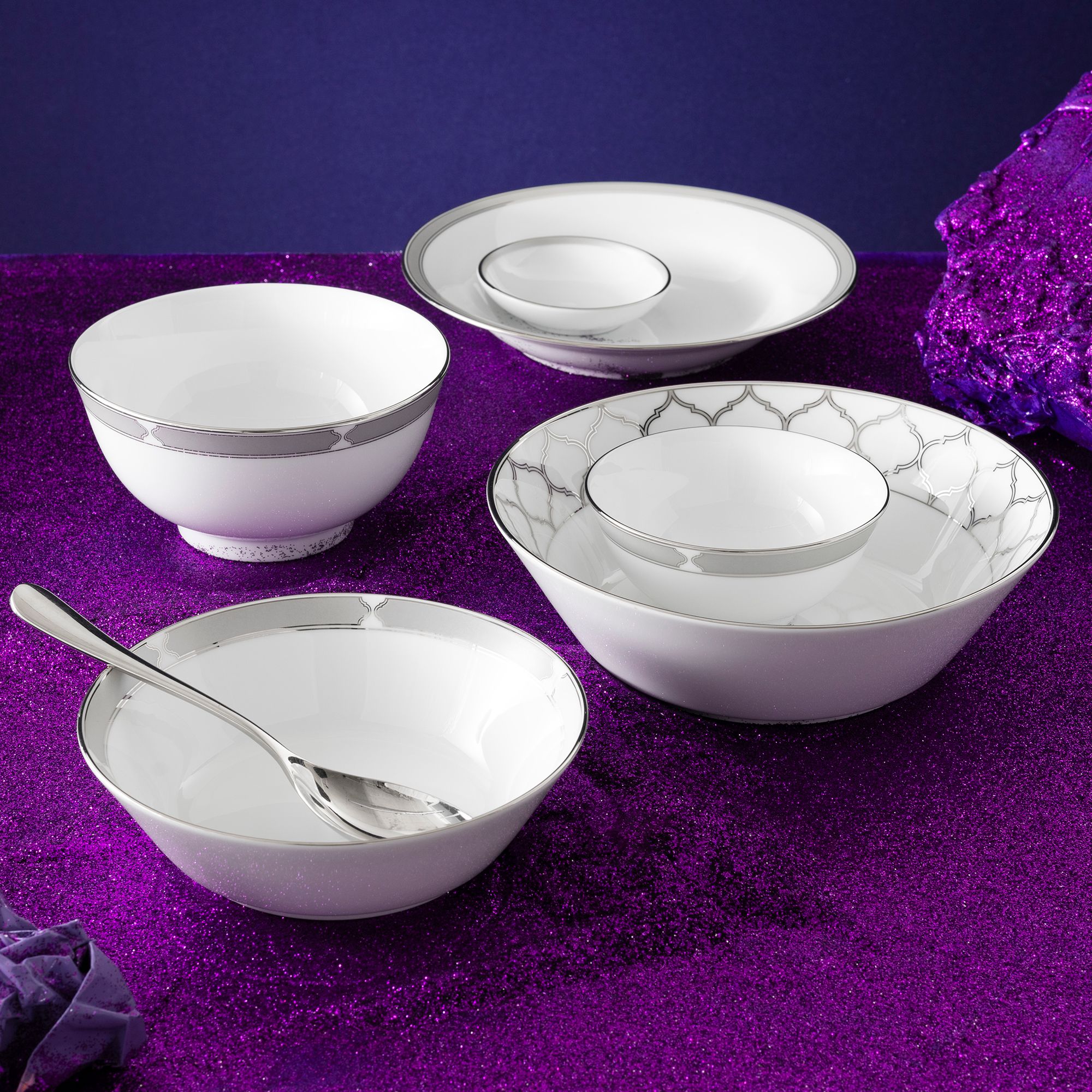 Hinh anh 3: Bat dia gom su Noritake cao cap, bieu tuong van hoa ban an Nhat Ban