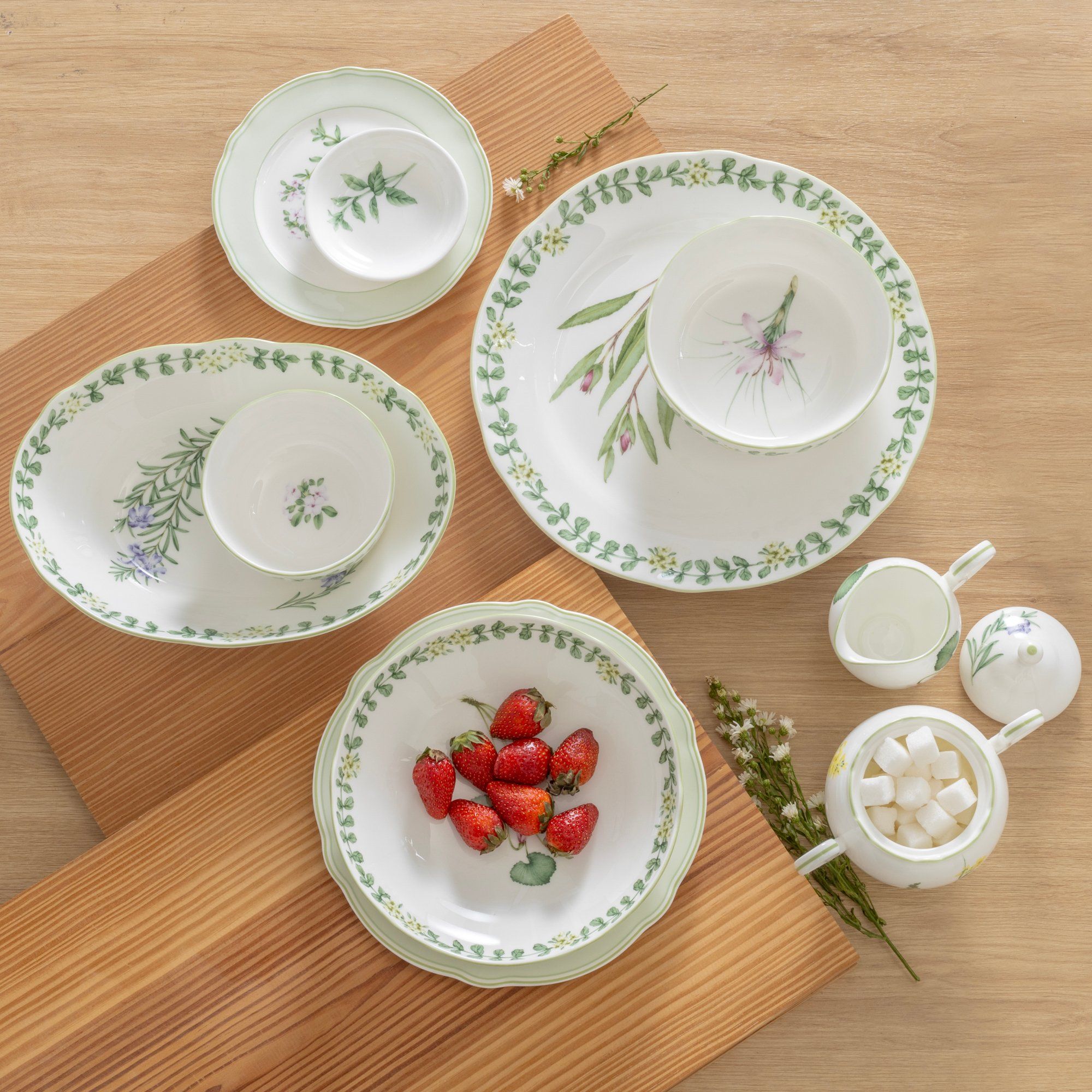 Hinh anh 4: Bo bat dia Noritake voi mau sac tuoi sang va thiet ke an toan cho tre nho