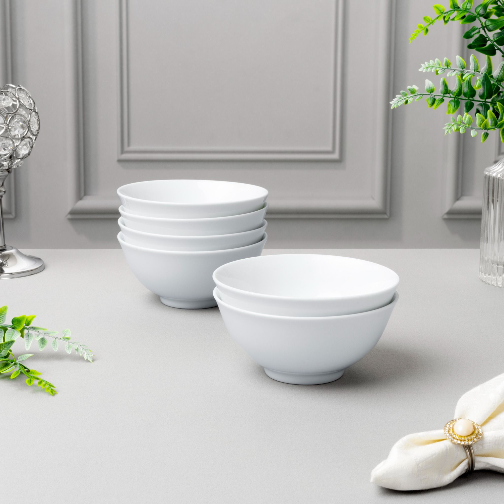 Hinh anh 1: Hinh anh bat com Noritake tinh te trong bua an gia dinh Viet