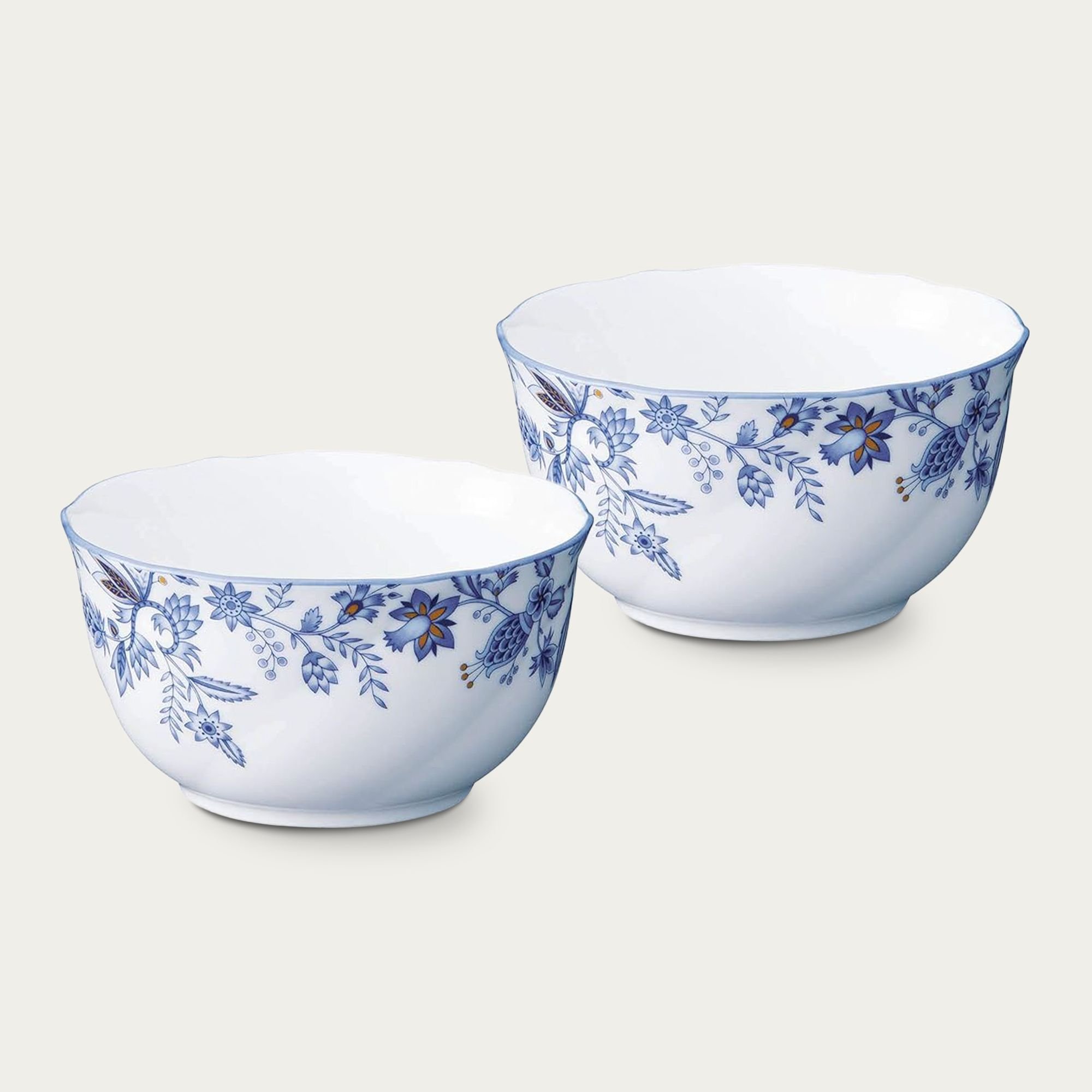 Hinh anh 3: Hinh anh bat com Noritake tinh te trong bua an gia dinh Viet
