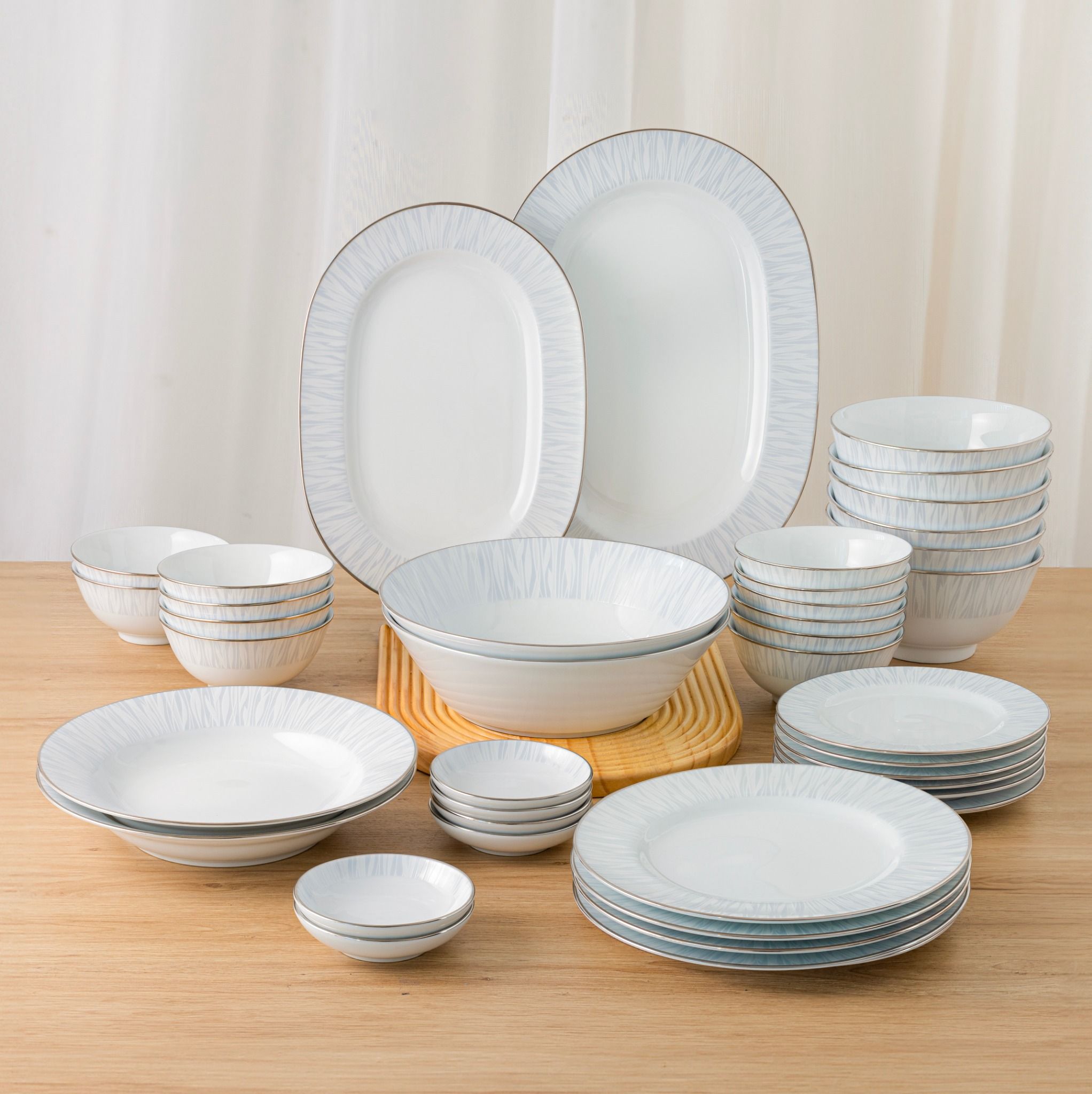 Cách chọn gốm sứ Noritake phù hợp cho căn hộ hiện đại