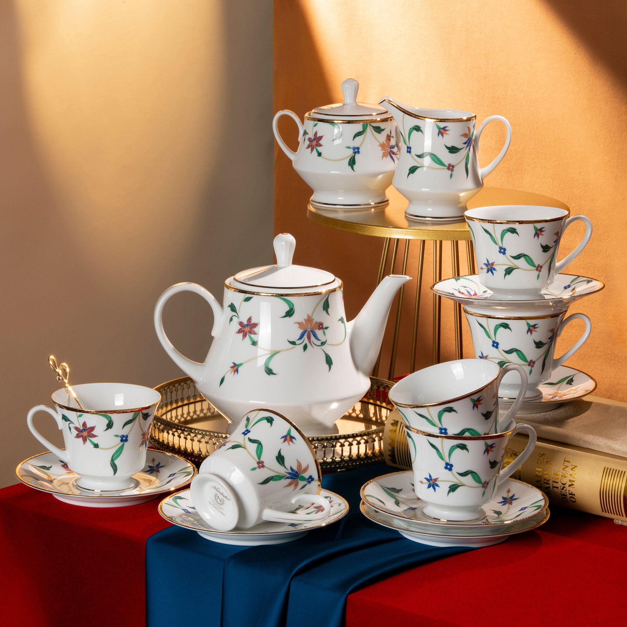 Chọn bộ quà tặng Noritake cho sếp và đối tác: Tinh tế và đẳng cấp 4 Chọn bộ quà tặng Noritake cho sếp và đối tác: Tinh tế và đẳng cấp