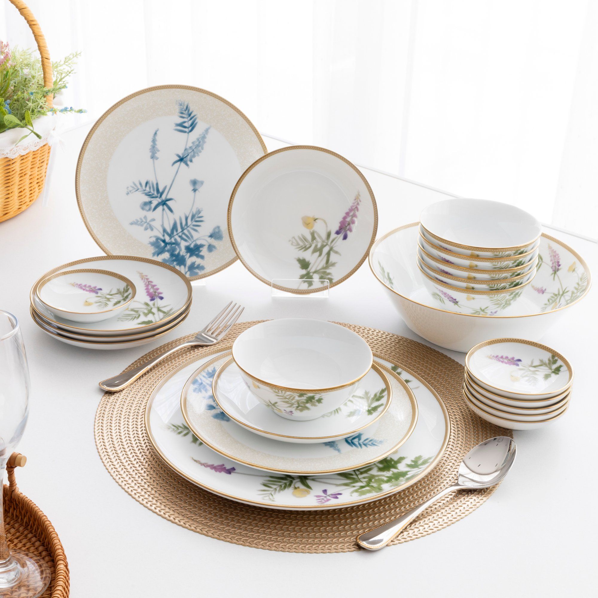 Vì sao gốm sứ Noritake không bị xỉn màu theo thời gian?