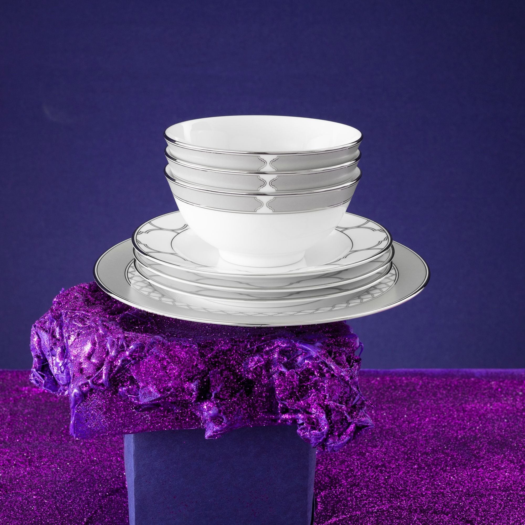 Vì Sao Lớp Men Gốm Sứ Cao Cấp Khó Trầy Xước, Khó Bị Ố? 7 Vì Sao Lớp Men Gốm Sứ Cao Cấp Khó Trầy Xước, Khó Bị Ố?