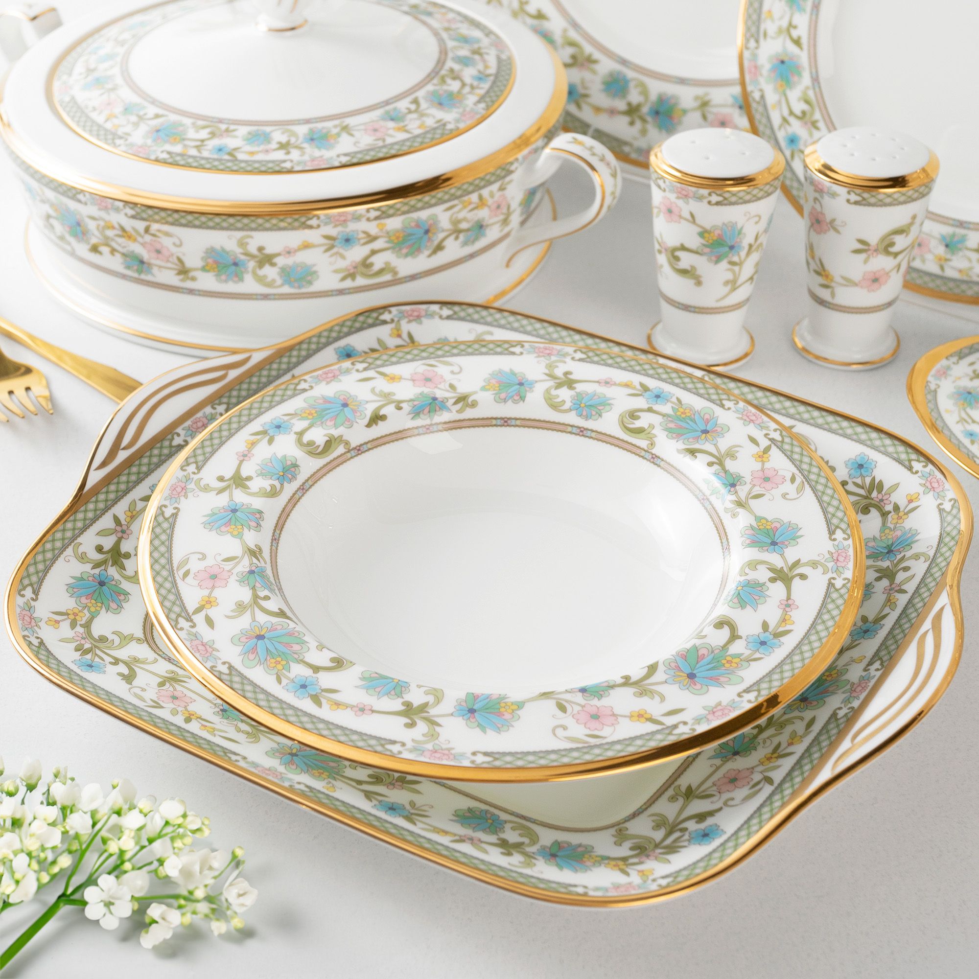 Vì sao Noritake an toàn cho máy rửa chén và lò vi sóng?