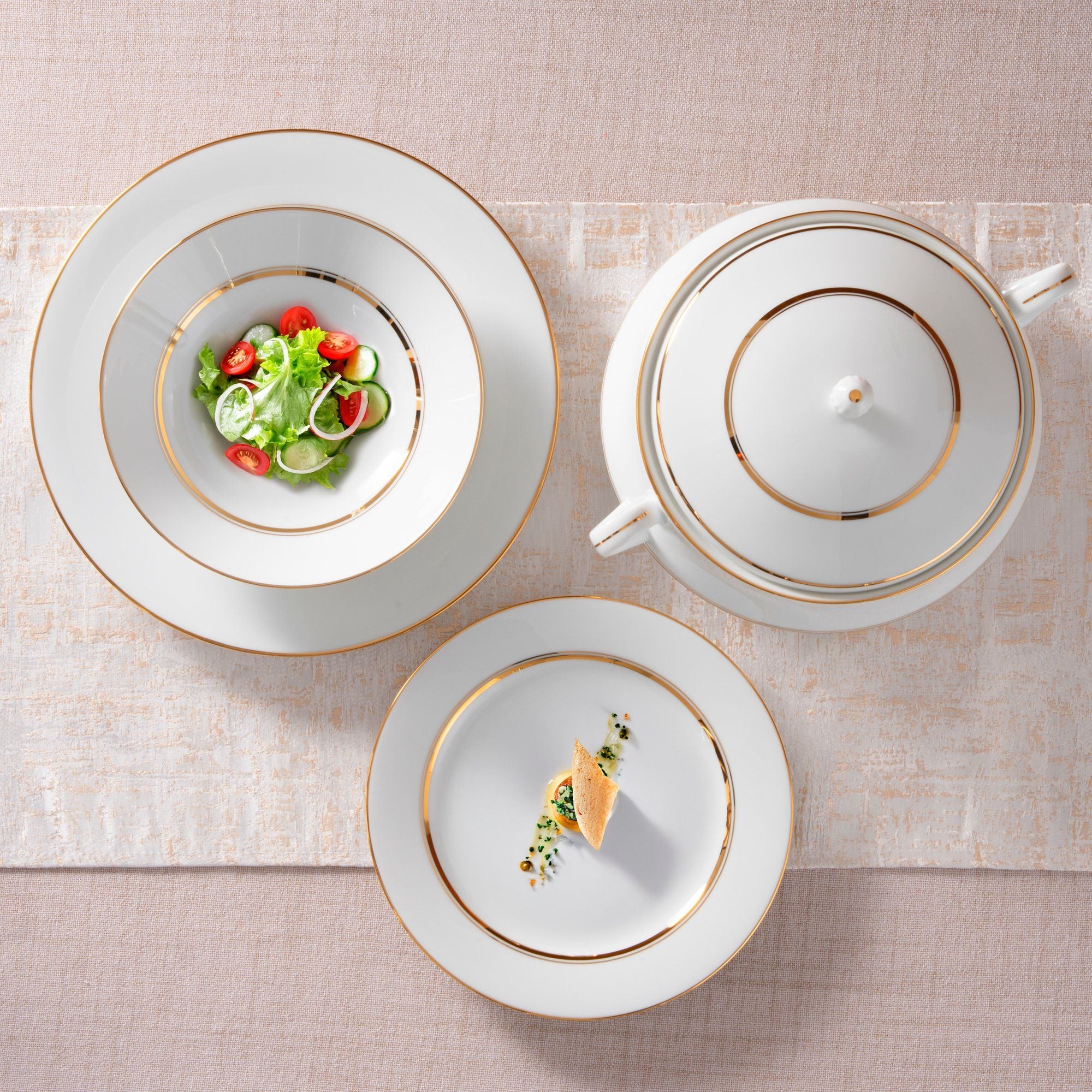 Ý nghĩa đường line vàng trong các sản phẩm gốm sứ cao cấp