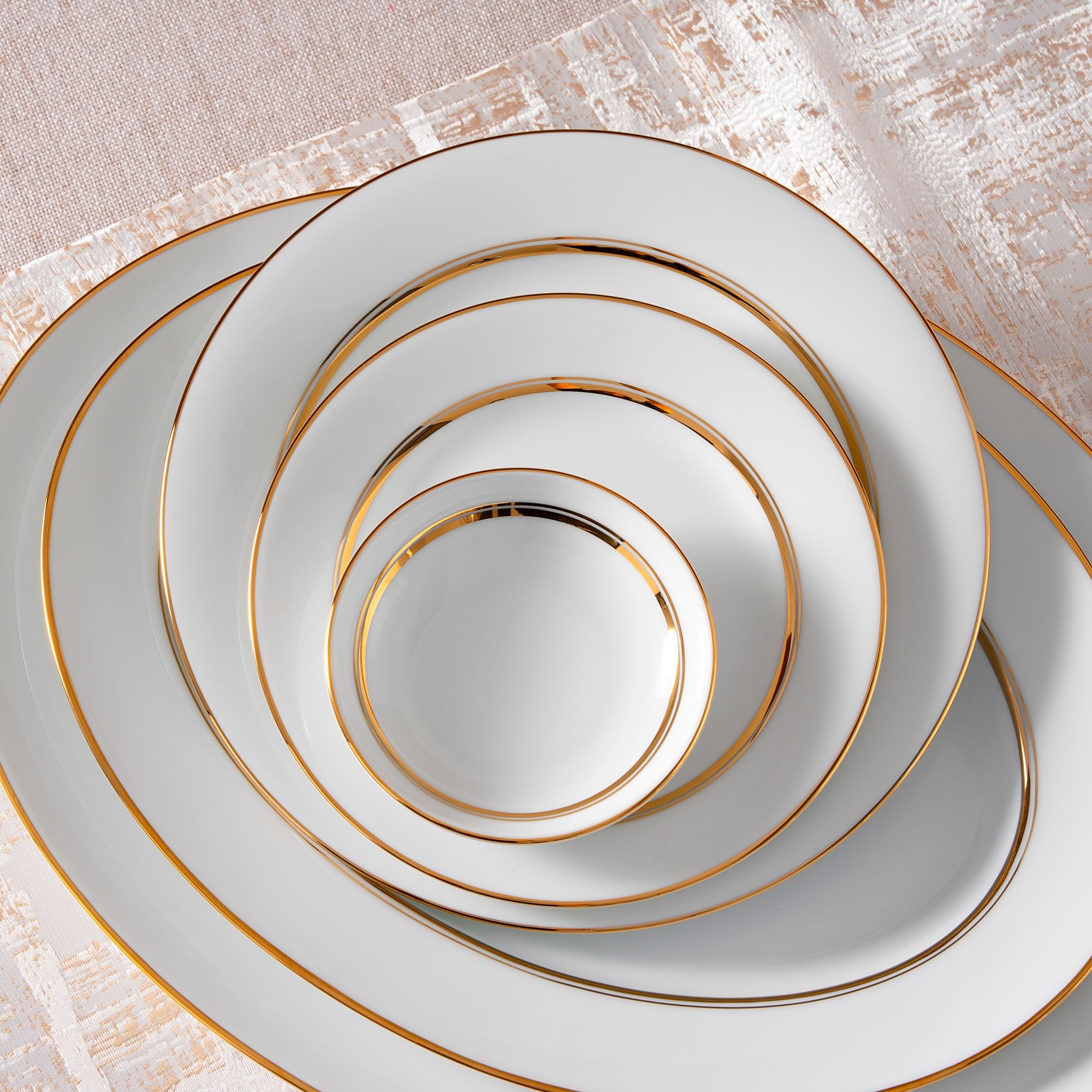 Cách chọn gốm sứ theo họa tiết: Hoa – Minimal – Luxury