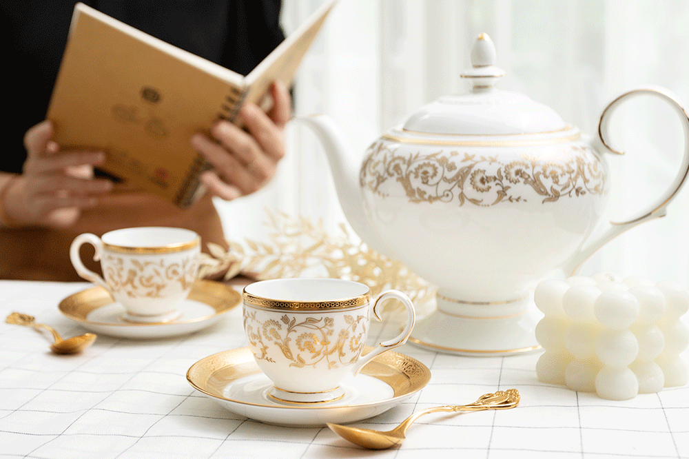 BST Summit Gold của Noritake: Vẻ đẹp giao thoa Đông Tây 6 BST Summit Gold của Noritake: Vẻ đẹp giao thoa Đông Tây